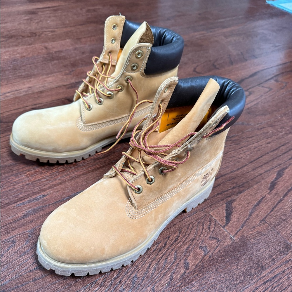 NOS Timberland boots